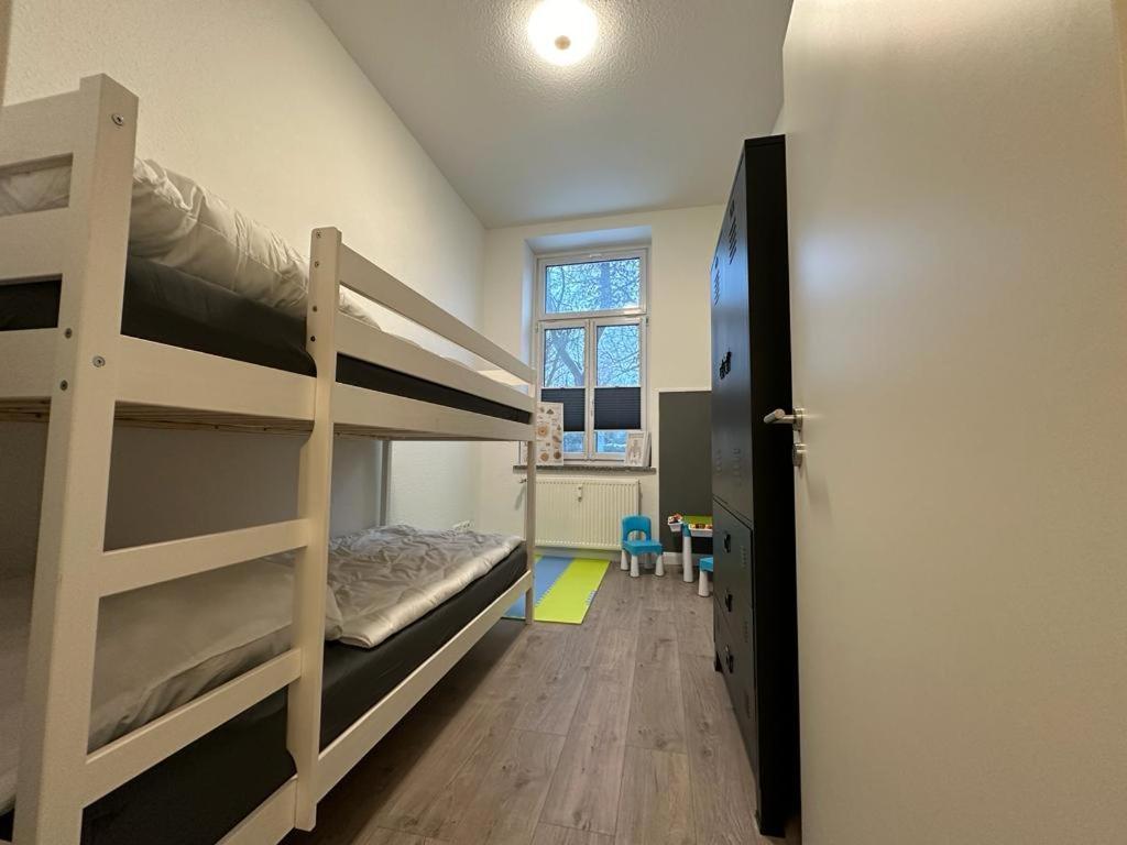Familienwohnung Am Pfaffenteich Шверин Экстерьер фото